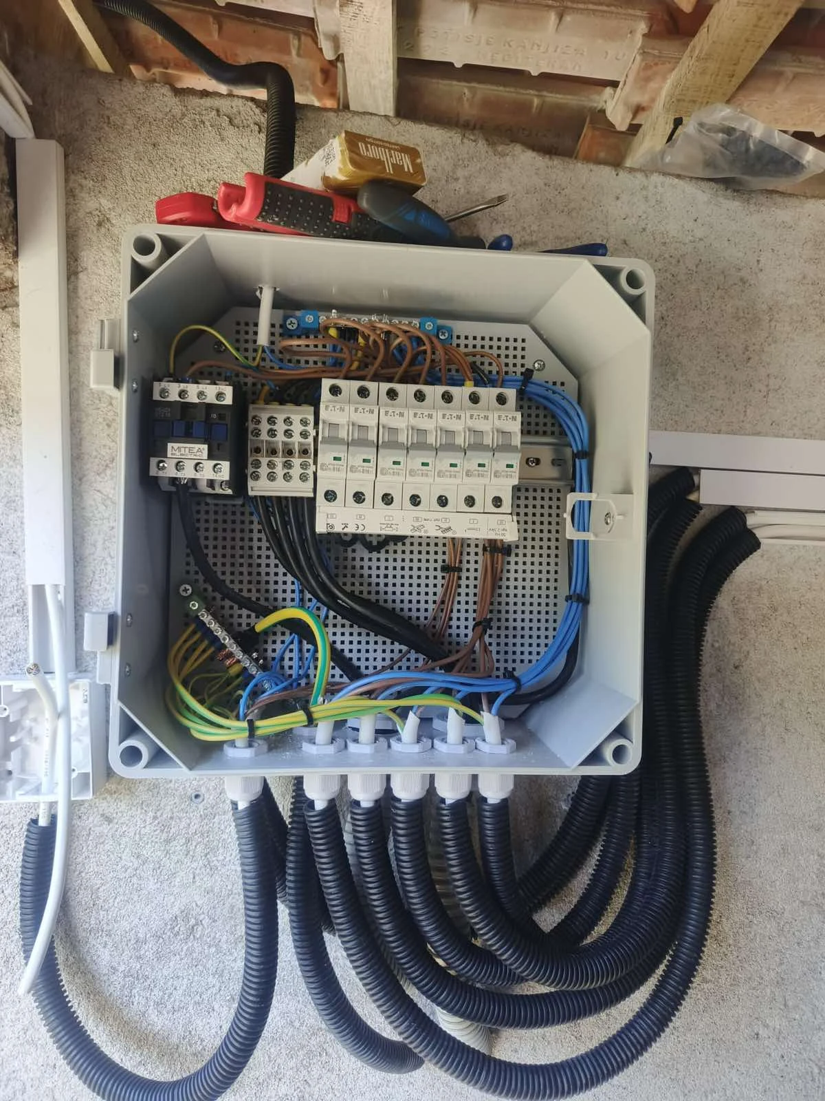 Vortex radovi — povezivanje elektro ormara i kablovskih vodova